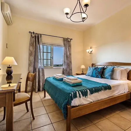 Rebela 1st Apartment Albufeira